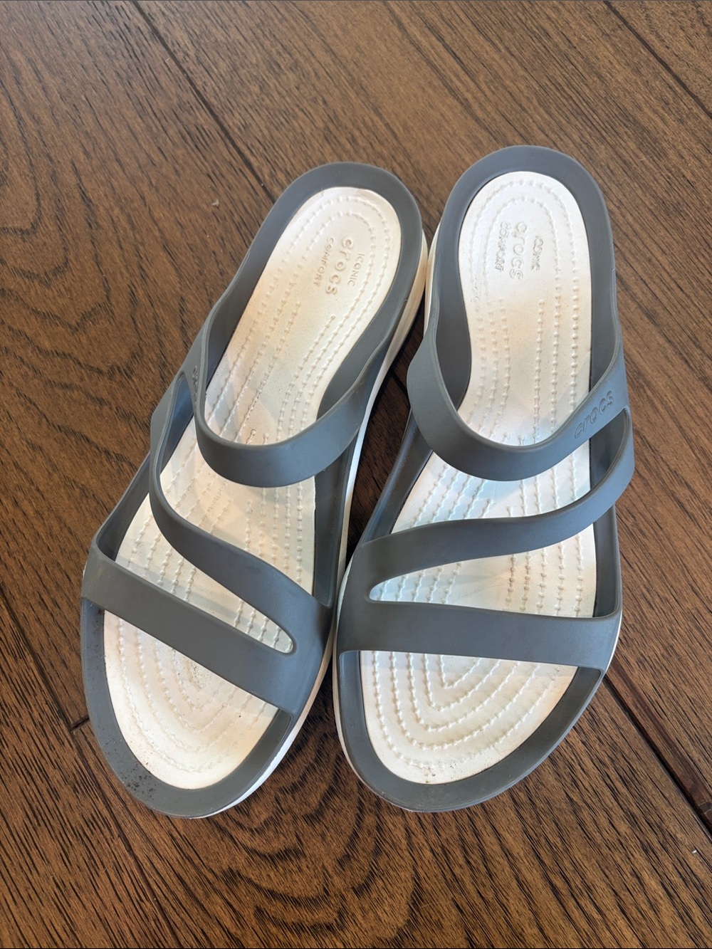 CROCS Women’s Gray and White Strappy Slide Sandals size 9